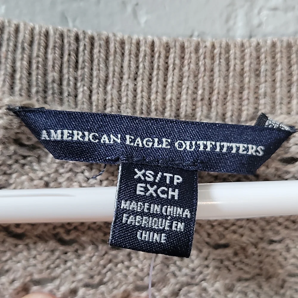 American Eagle NWT Light Brown Knit Sweater - Picture 5 of 7
